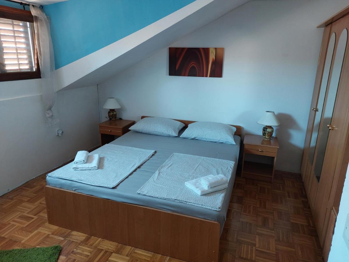 Orange City Apartment'S Repic Biograd Na Moru Exterior photo