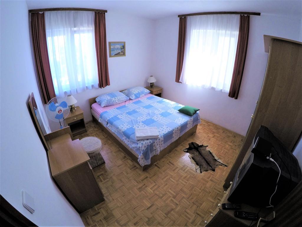 Orange City Apartment'S Repic Biograd Na Moru Exterior photo