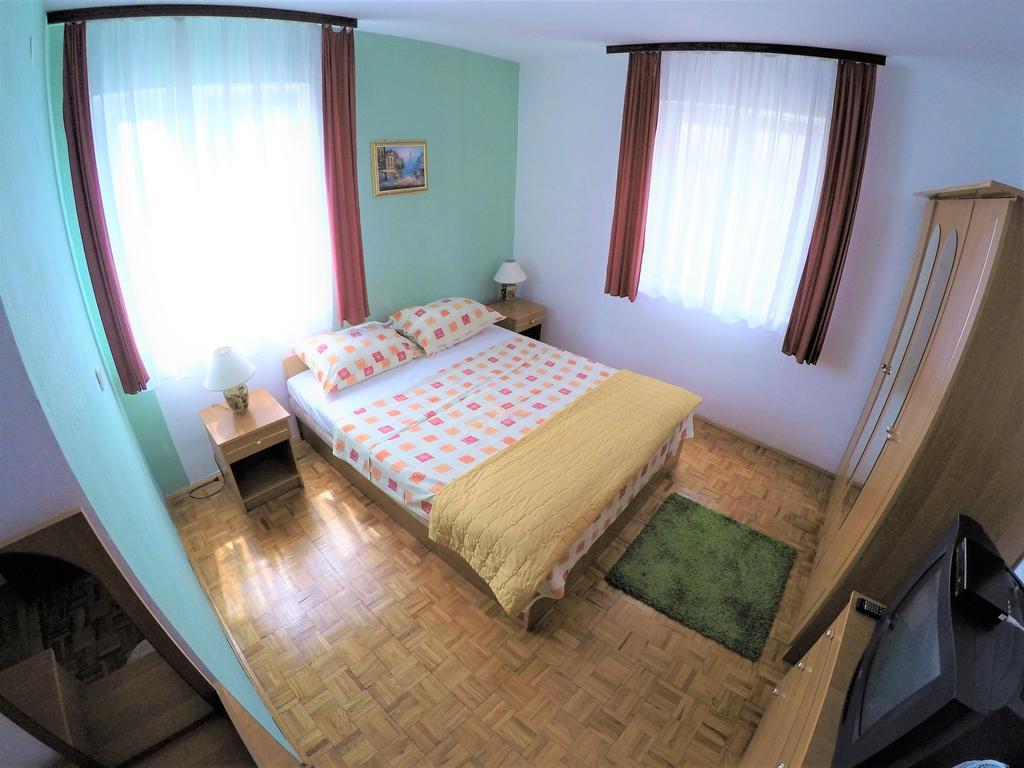 Orange City Apartment'S Repic Biograd Na Moru Exterior photo