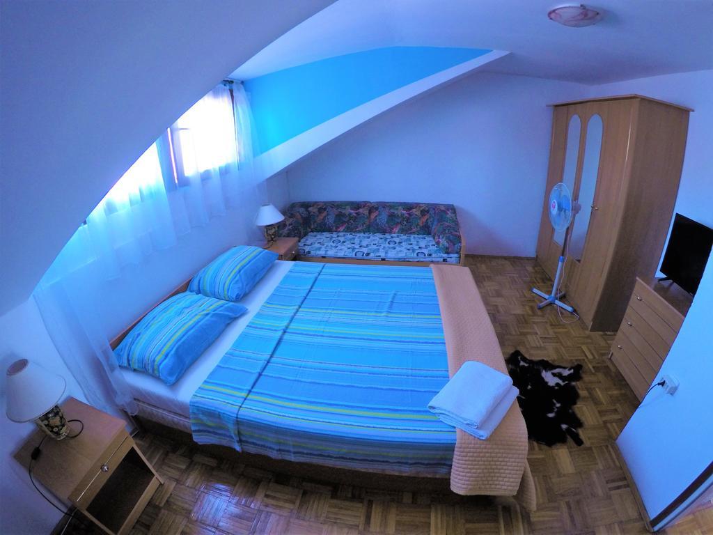 Orange City Apartment'S Repic Biograd Na Moru Exterior photo