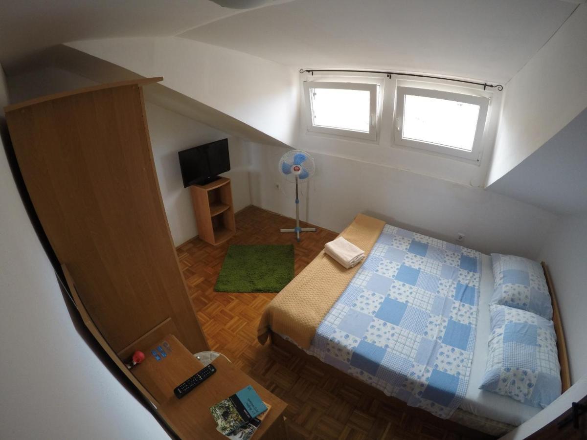 Orange City Apartment'S Repic Biograd Na Moru Exterior photo